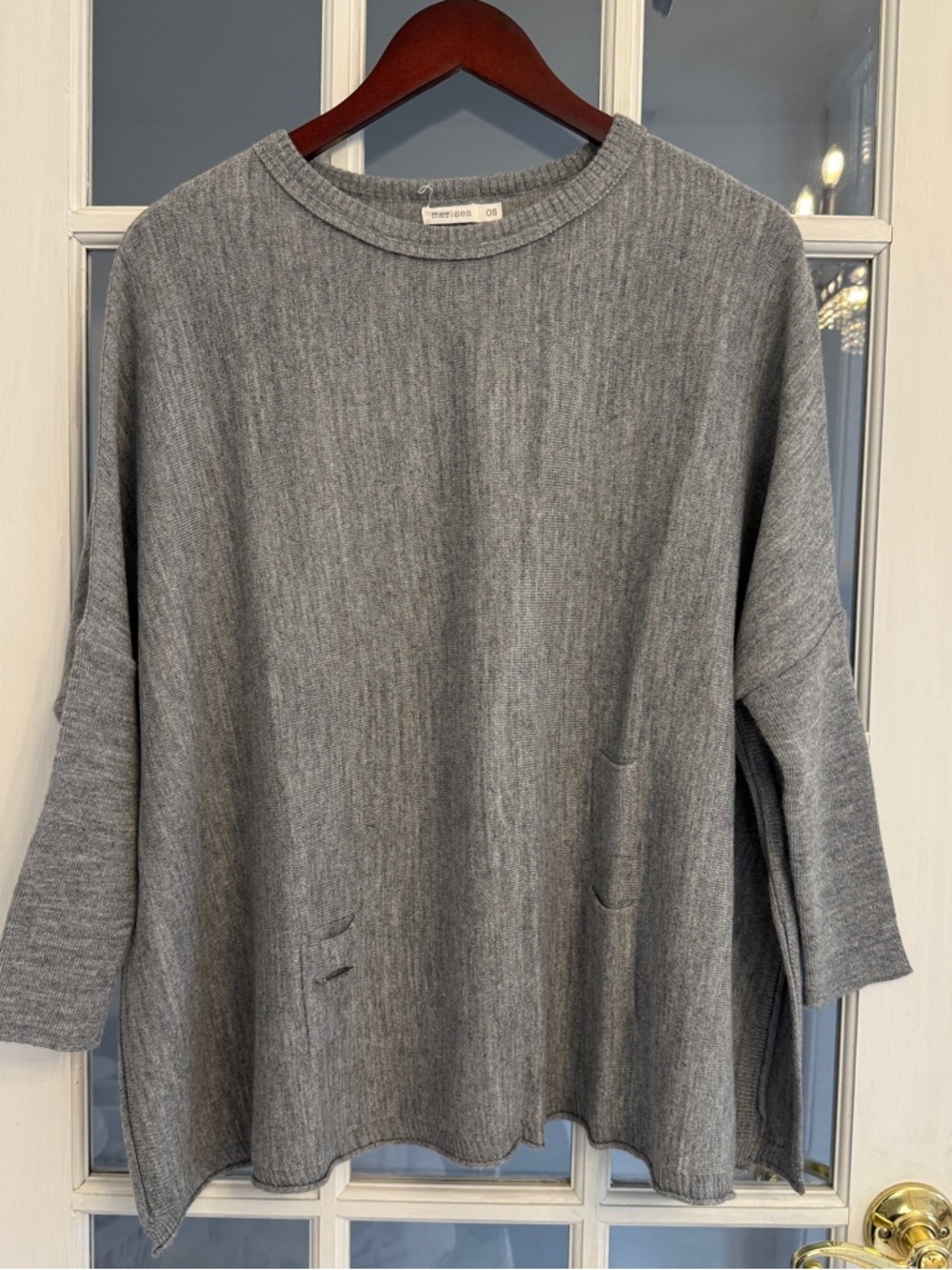 MER SEA Women’s Gray Knit Poncho Style Sweater One Size